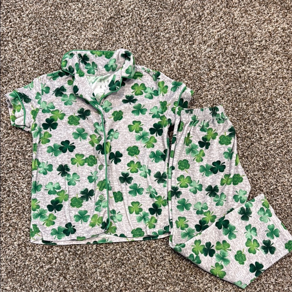 Kids Green Shamrock Pajamas